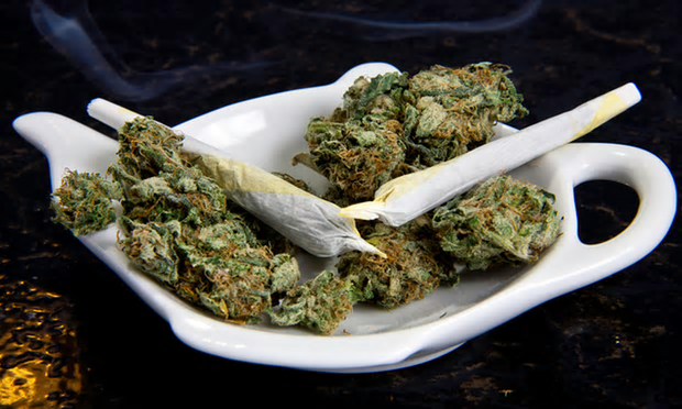 Marijuana 3c Alamy Stock Photo