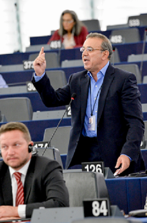 Costas Mavrides 6f standing in EU parliament LLLL